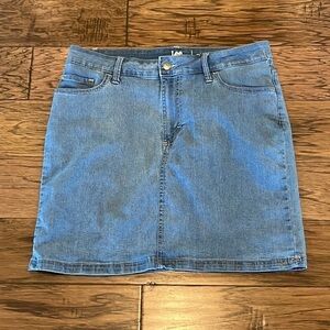 Lee Riders Mid Rise Skirt Size 14 M